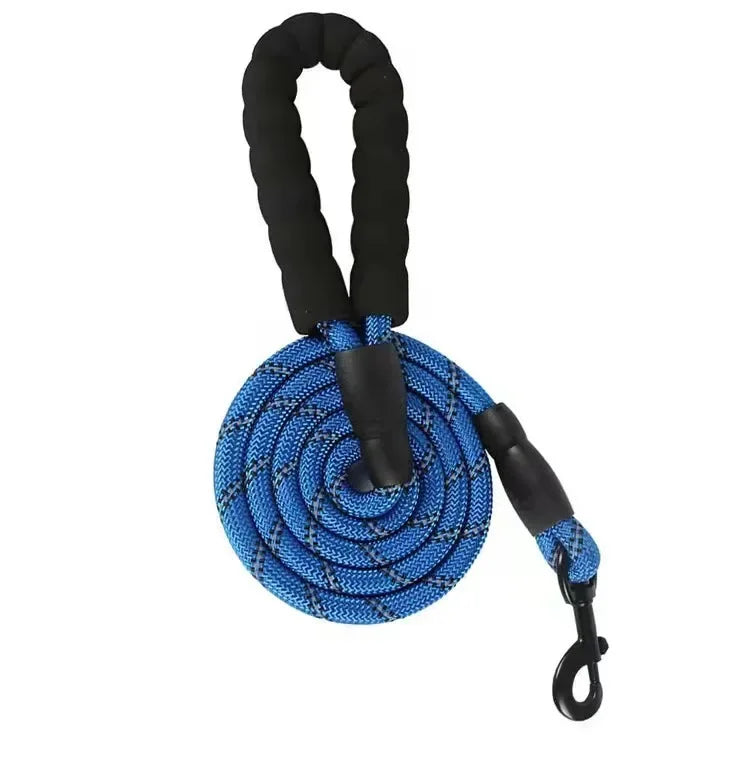 Reflective Nylon Dog Leash for All Breeds – Heavy Duty, Comfortable & Safe for Small to Large Dogs